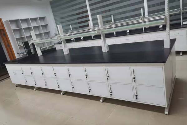 實驗臺在使用過程中需要注意哪些安全事項 實驗臺在使用過程中需要注意哪些安全事項